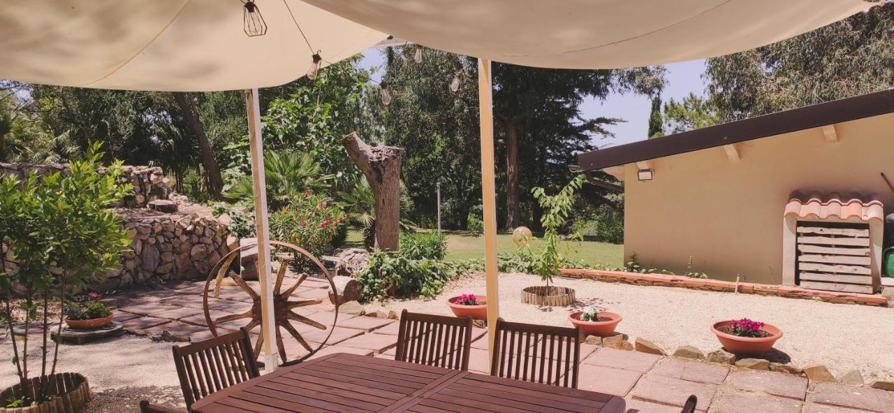 Bed and Breakfast Memento Ossi Экстерьер фото