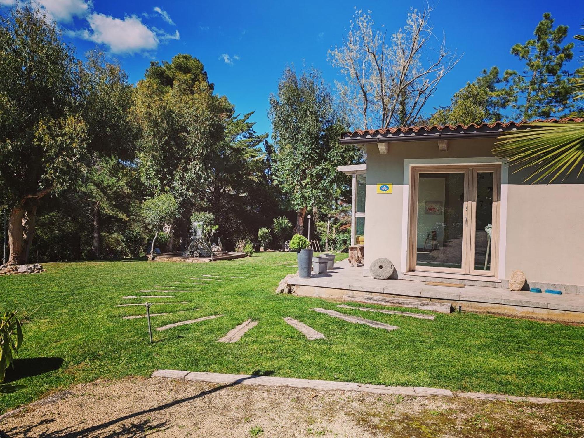 Bed and Breakfast Memento Ossi Экстерьер фото